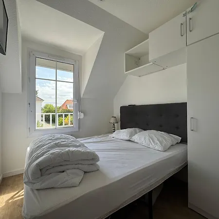 L'eclipse * פור-מהון-פלאז'